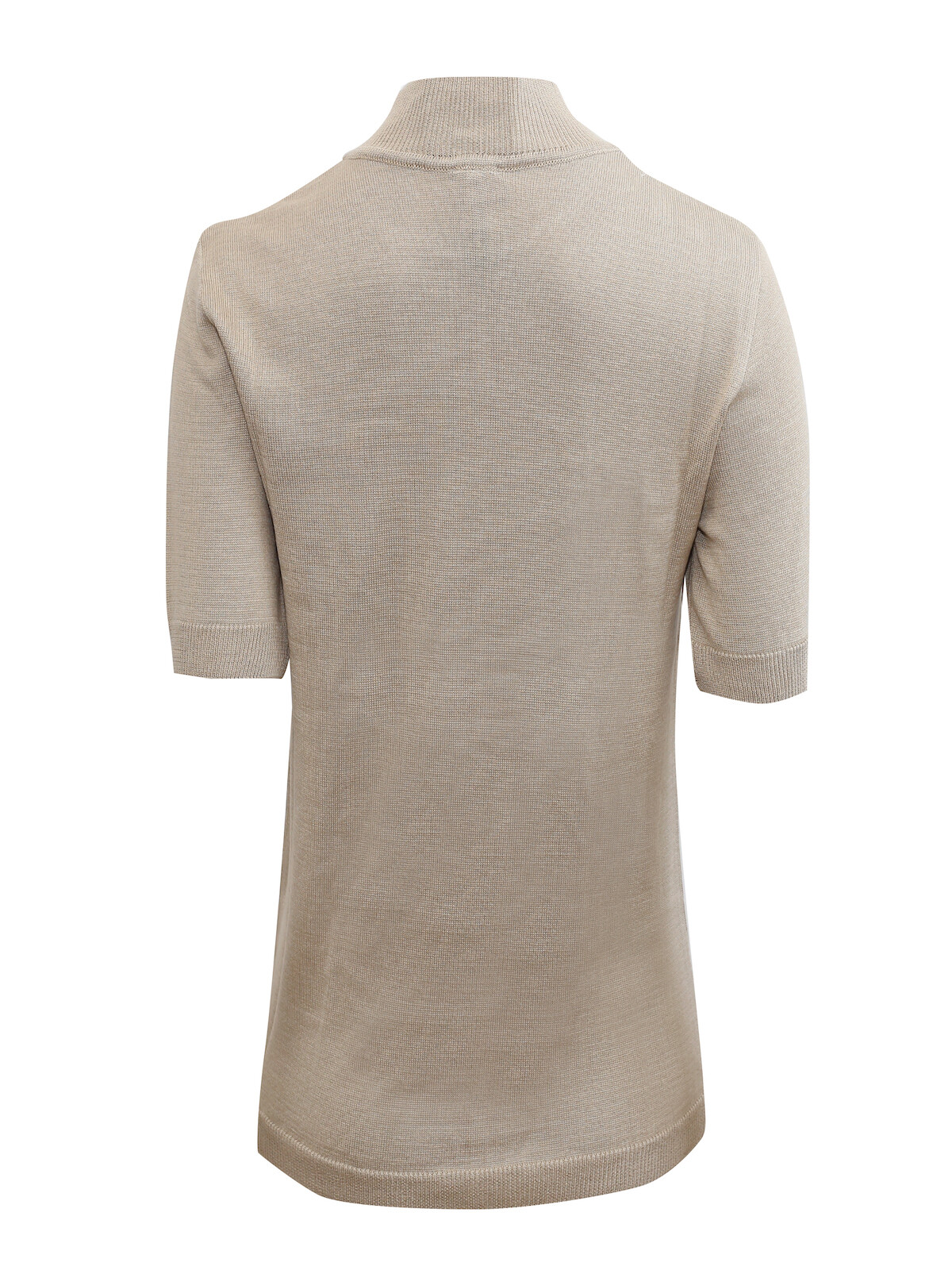 Polurolka AT02 ekri pozadi