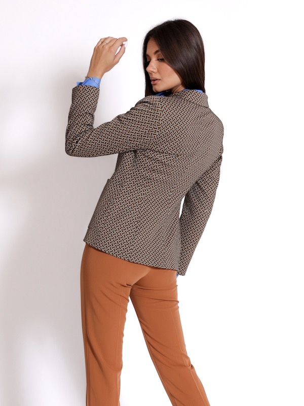 Sako EA55 dezen merkat z